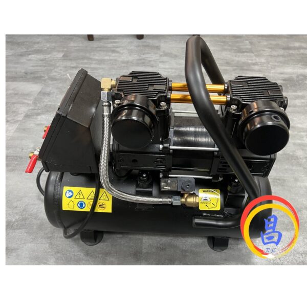 日昌五金 附發票 新型智能面板可調整風壓大小 KOMOTA 2.5HP10L無油空壓機 無油風車 無油靜音空壓機靜音風車